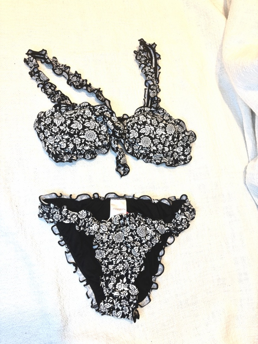 Ribbed Ruffle Tie Bralette & matching Bottom Bikini Set - Xhilaration - NEw